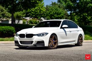 BMW 328i Sedan on Vossen Wheels (CV3-R) 2019 года